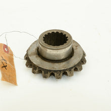 Load image into Gallery viewer, 41-47 Dodge WF WFM Trucks LOT of 2 Differential Side Gears 587538 587536 NOS