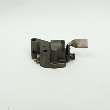 Load image into Gallery viewer, 48-49 Pontiac, Lincoln Hydramatic Reverse Shifter Bracket &amp; Crank GM 8611263 NOS