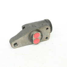 Load image into Gallery viewer, 54-55 Chevy Commercial Trucks Control Shaft Cylinder 3696180 172-2209 NOS