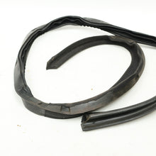 Load image into Gallery viewer, 50 1950 Chevy Bel Air RH Side Roof Rail Weatherstrip GM 4589888 NOS 4589890