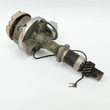 Load image into Gallery viewer, 71 1971 Pontiac 400 2-Barrel Distributor 1112089 1D19 Date Code April