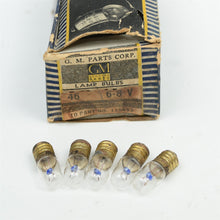 Load image into Gallery viewer, 32-36 Chevy 33-34 Pontiac Heater Radio Clock Bulbs Lot of 5 bulbs GM 119453 NOS