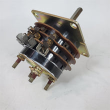 Load image into Gallery viewer, Caterpillar Wheel Tractor-Scraper 627B 637D Switch 6P-8909 NOS