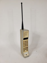 Load image into Gallery viewer, Vtg Motorola Dynatac 8000M Brick Cell Phone F09LFD8458DG California Mobile Works