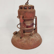 Load image into Gallery viewer, Vintage No. 40 Dietz Embury Traffic Gard Lantern