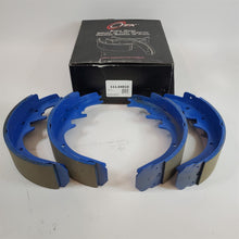 Load image into Gallery viewer, Premium Drum Brake Shoes Set Centric Ctek 111.04810