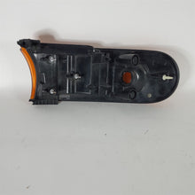 Load image into Gallery viewer, 07-14 Toyota FJ Cruiser Original OEM RH Turn Signal Parking Light Lens Housing