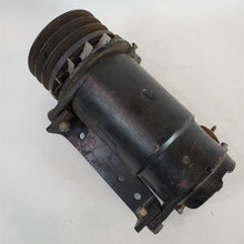 Load image into Gallery viewer, 60-61 GMC Truck 12V Generator Delco Remy 1102177 NOS w/ Bracket