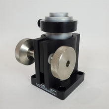 Load image into Gallery viewer, Elevating Fine Positioning Z-Axis Optical Post Mount Newport NRC Model 384