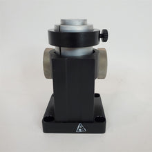 Load image into Gallery viewer, Elevating Fine Positioning Z-Axis Optical Post Mount Newport NRC Model 384