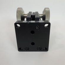 Load image into Gallery viewer, Elevating Fine Positioning Z-Axis Optical Post Mount Newport NRC Model 384