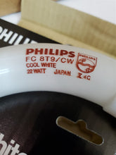 Load image into Gallery viewer, FC8T9/CW 22W 8&quot; Cool White Circline Round Fluorescent Bulbs PACK OF 12 Philips