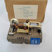 Load image into Gallery viewer, Johnson Controls Industrial Reverse Acting Humidistat H-4100-203 H4100203 NOS