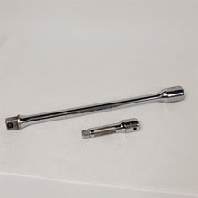 Load image into Gallery viewer, Wright 4410 1/2&quot; Drive Extension and 3403 3/8&quot; Drive Extension
