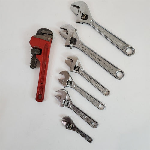 Lot of 7 Mixed Brand Adjustable Wrenches and Proto Armstrong...Small Pipe Wrench