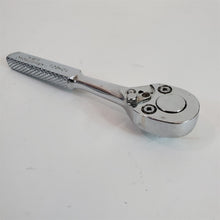 Load image into Gallery viewer, Vintage Armstrong Ratchet 10-901 1/4&quot; Drive