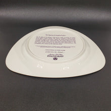 Load image into Gallery viewer, Star Trek Deep Space 9 Bajor Sector Collectible Plate &amp; Saucer Pfaltzgraff 1993
