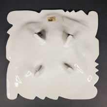 Load image into Gallery viewer, Signed Harris Cies Footed Scalloped Edge Platter Daisies &amp; Narcissus Art Pottery