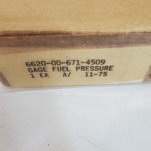 Load image into Gallery viewer, Fuel Pressure Gauge for M113/A1 &amp; M113/A2 APC J8151 NOS