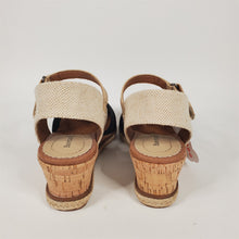 Load image into Gallery viewer, BARETRAPS Olicia Women's Wedge Sandal Black Size 8 NIB