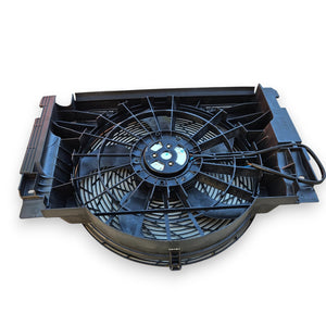 00-07 BMW X5 A/C Condenser Radiator Fan w/Housing Behr Hella 8EW 351 040-661 NOS