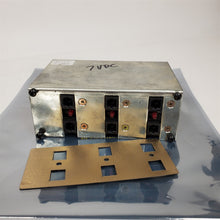 Load image into Gallery viewer, Hosa MFO-363 24-bit/48kHz Compatible Optical Patchbay for S/PDIF ADAT Lightpipe