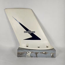 Load image into Gallery viewer, Vintage 1961 Original VHF Aircraft Fin Antenna 116-152 MHz Collins 37R-2