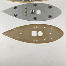 Load image into Gallery viewer, Vintage 1961 Original VHF Aircraft Fin Antenna 116-152 MHz Collins 37R-2