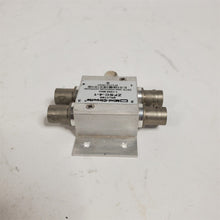 Load image into Gallery viewer, Mini-Circuits 4-way Power Splitter ZFSC-4-1 1-1000 MHz