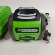 Load image into Gallery viewer, Greenworks 40V Lithium Ion Battery Charger 29482 &amp; G-Max 4.0Ah Battery 29472
