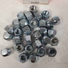 Load image into Gallery viewer, LOT of 30 7/16&quot; x 20 Wheel Lug Nuts Dorman 611-014