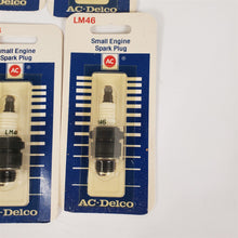 Load image into Gallery viewer, LOT of 8 AC LM46 Small Engine Spark Plugs-Conventional Carded ACDelco LM46