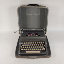 Load image into Gallery viewer, Vintage 1955 Portable Typewriter Royal Quiet De Luxe Model AC SN 3096134 Works
