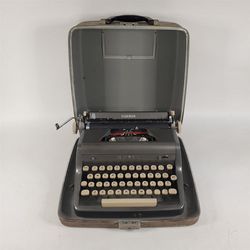 Vintage 1955 Portable Typewriter Royal Quiet De Luxe Model AC SN 3096134 Works