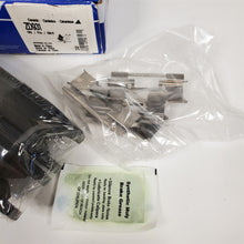 Load image into Gallery viewer, 03-11 Ford Lincoln Mercury Disc Brake Pad Set-QuickStop Wagner ZD931