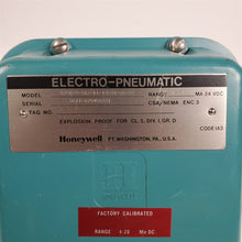 Load image into Gallery viewer, Honeywell Electro-Pneumatic Valve Positioner 870020-012-11-13-01-00-00 NOS