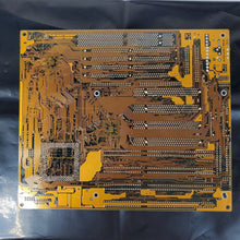 Load image into Gallery viewer, Vintage 1993 Motherboard w/ Gold Cyrix 686MX 6x86 MX-PR200 Processor CPU TxPro