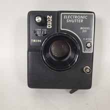 Load image into Gallery viewer, Vintage Electronic Shutter NORD Model 201 / TM190 190mm Lens for Model 2 Camera