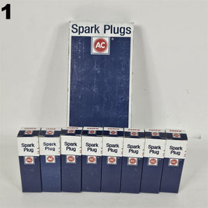 Vintage R46SZ AC Delco Spark Plugs LOT of 8 GM 5613882