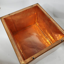 Load image into Gallery viewer, Vtg USN General Radio 722-MD Precision Capacitor 105 pf 1050 pf Excellent w/Case