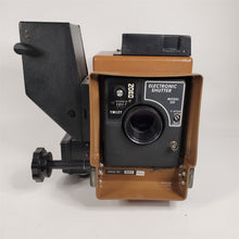 Load image into Gallery viewer, Vintage Nord Model 2 ID / Student Picture Camera w/ Film Magazine, Cables