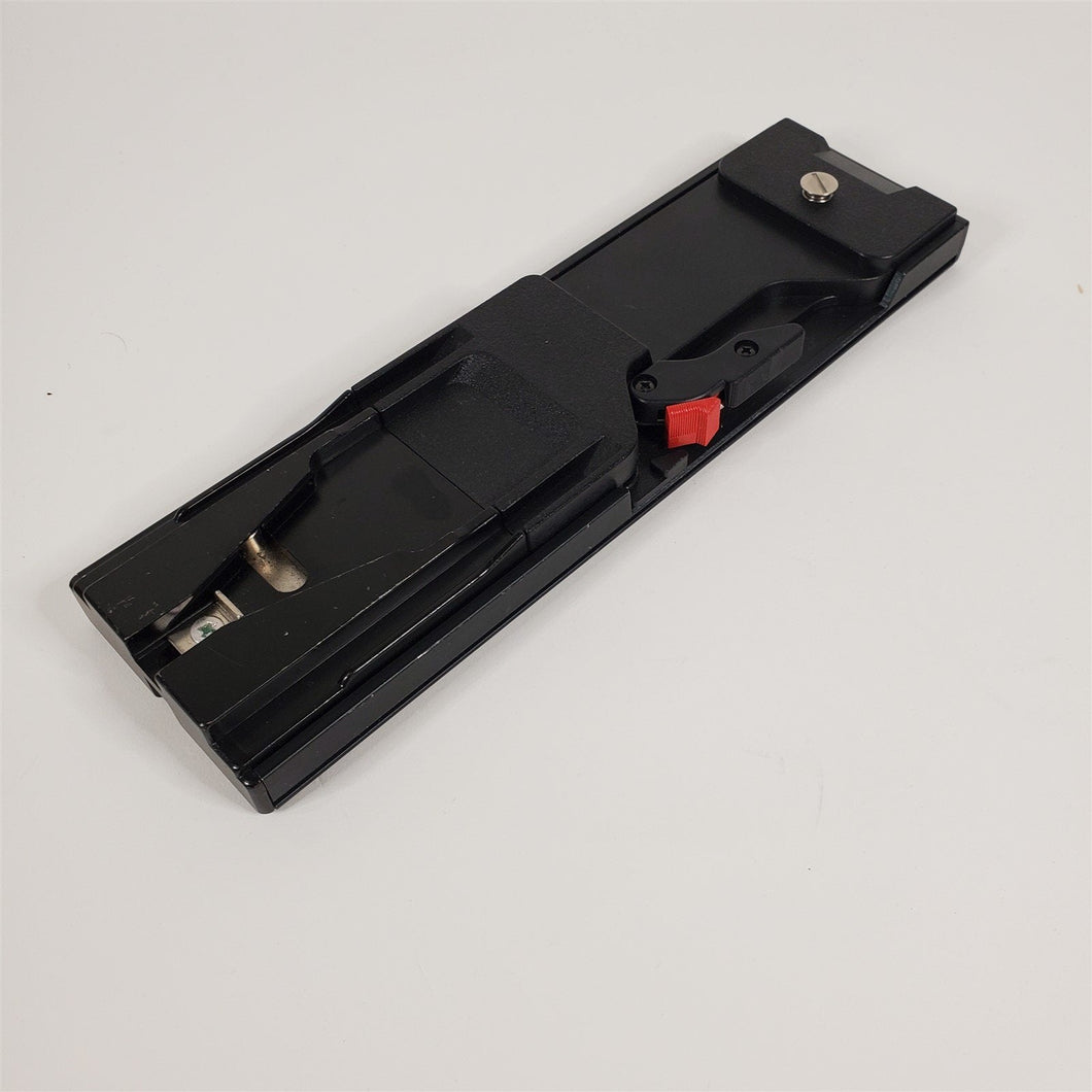 JVC QAL 0802 V-Mount Quick Release Tripod Base Plate Adapter