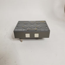 Load image into Gallery viewer, NOS Transistor Test Adapter for 576 &amp; 577 Curve Tracers Tektronix 013-0098-02