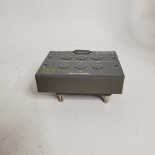 Load image into Gallery viewer, NOS Transistor Test Adapter for 576 &amp; 577 Curve Tracers Tektronix 013-0098-02