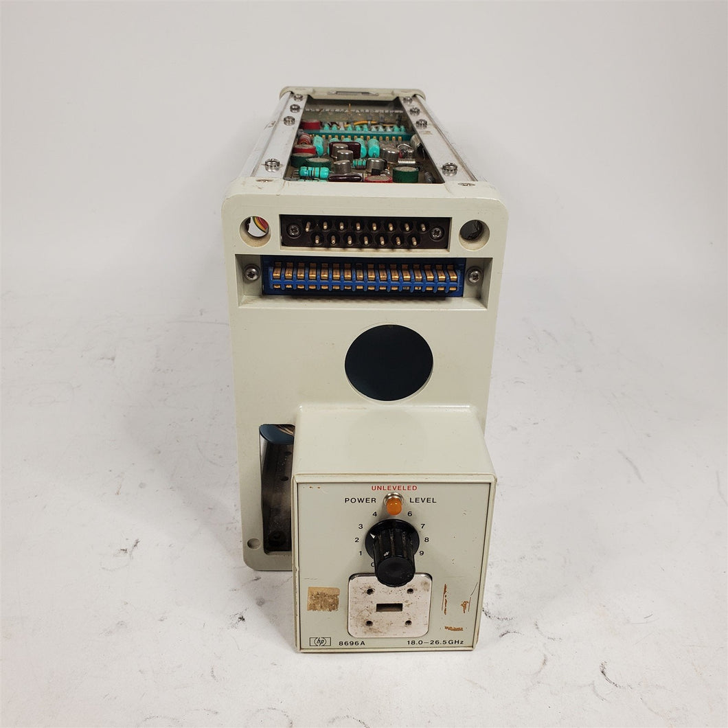 HP Agilent 8696A RF Plug-In Unit 18-26.5 GHz for 8690A Sweep Oscillator