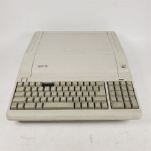 Load image into Gallery viewer, Vtg Apple IIe Platinum Computer A2S2128 w/ 64K Memory Expansion, Grappler+ AS-IS
