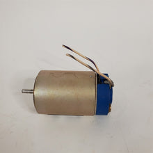 Load image into Gallery viewer, Vintage 24 VDC Permanent Magnet Motor 75 Watts TRW Globe Industries 313A102-8