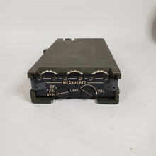 Load image into Gallery viewer, RT-976A/PRC-75 Receiver Transmitter Radio OK - Untested - AS-IS