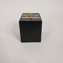 Load image into Gallery viewer, Rare Vintage Microwave Source 12.4-18 GHz Weinschel Engineering DMS12418-60A