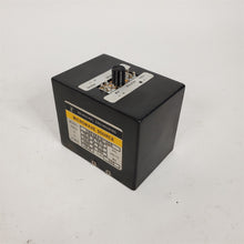 Load image into Gallery viewer, Rare Vintage Microwave Source 12.4-18 GHz Weinschel Engineering DMS12418-60A